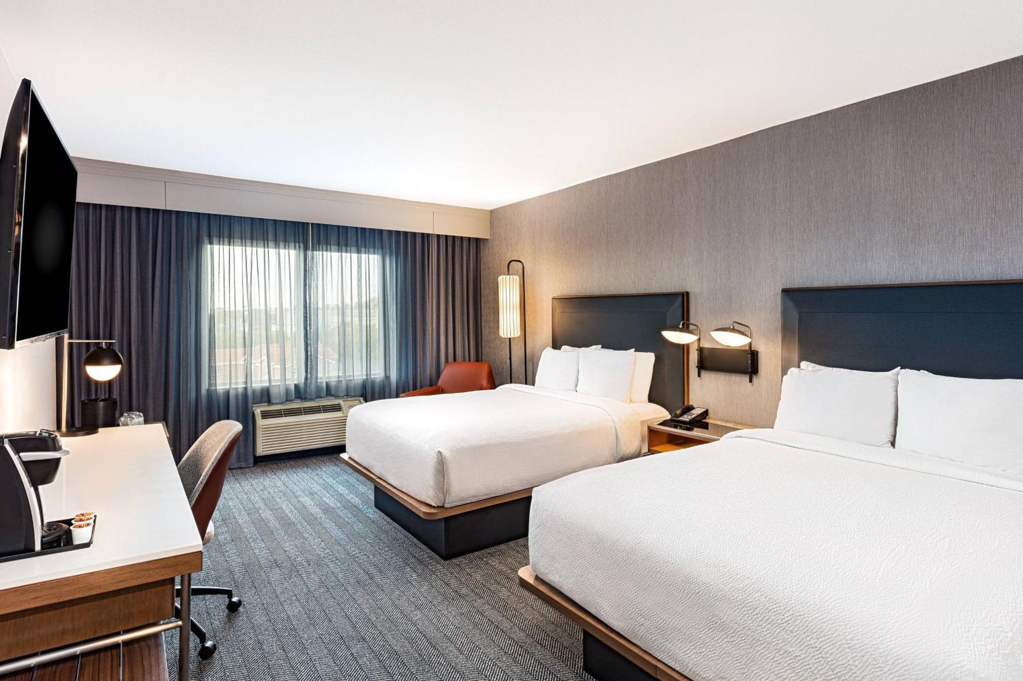Courtyard By Marriott Anaheim Resort/Convention Center Exterior foto