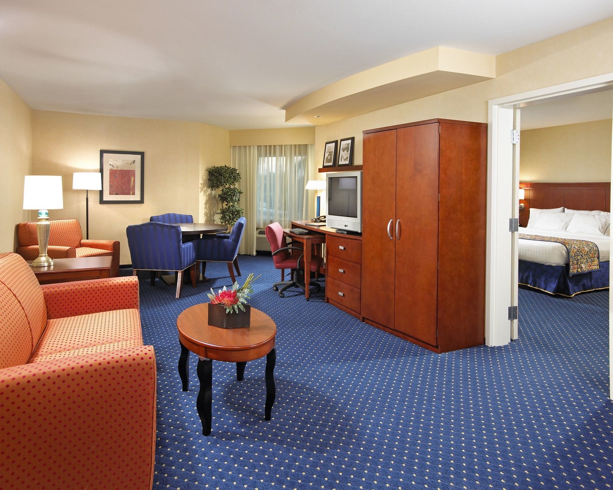 Courtyard By Marriott Anaheim Resort/Convention Center Exterior foto